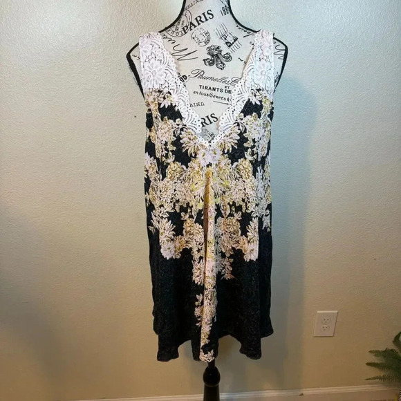 Free People Intimately Morning Sun Slip Dress Lace Floral Mini Boho A-Line Sz S - Picture 1 of 9